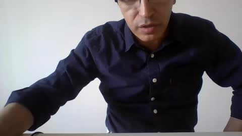 juanearth1 online show from May 28, 9:56 pm