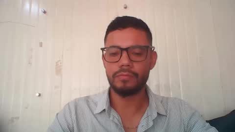 Snapshot of juanfe_style chatting on November 7, 4:07 pm juanfe_style online show from November 7, 4:07 pm