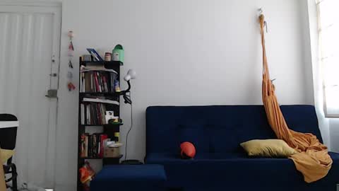 Snapshot of juanisimo_ chatting on January 17, 2:07 pm JUANISIMO online show from January 17, 2:07 pm