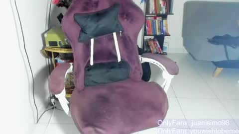 JUANISIMO  online show from April 8, 5:40 am