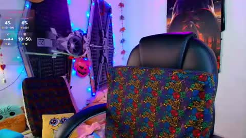 Juanita online show from July 7, 7:51 pm