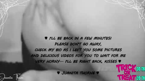 Snapshot of juanita_thorne chatting on October 24, 9:44 pm            online show from October 24, 9:44 pm