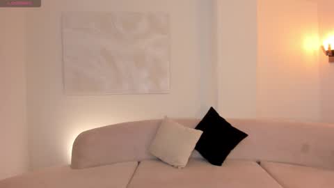 Juanita Clay online show from March 1, 11:29 pm