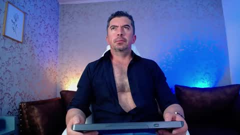 Juan k online show from March 27, 8:48 am