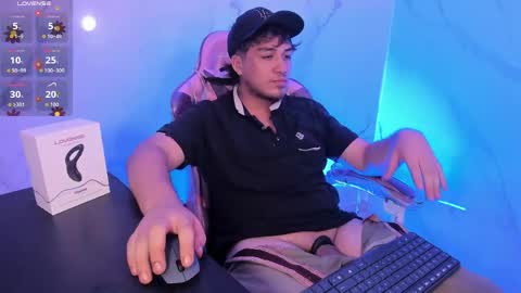 JUAN  online show from April 10, 5:23 am