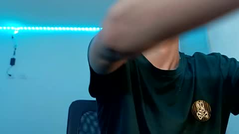 Snapshot of juanmres chatting on October 9, 2:20 am juanmres online show from October 9, 2:20 am