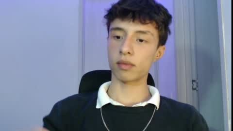 Snapshot of juanmres chatting on October 16, 3:40 am juanmres online show from October 16, 3:40 am