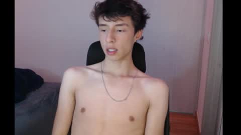 Snapshot of juanmres chatting on November 12, 3:29 am juanmres online show from November 12, 3:29 am