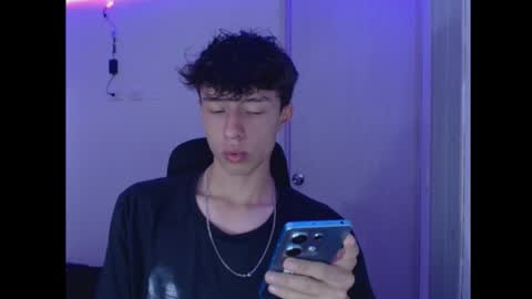 Snapshot of juanmres chatting on December 22, 6:27 pm juanmres online show from December 22, 6:27 pm