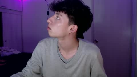 Snapshot of juanmres chatting on February 20, 12:07 am juanmres online show from February 20, 12:07 am