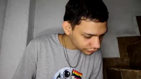 juansuarez204 online show from December 3, 10:18 pm