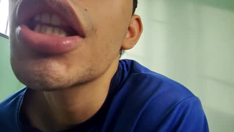 juansuarez204 online show from December 21, 9:36 pm