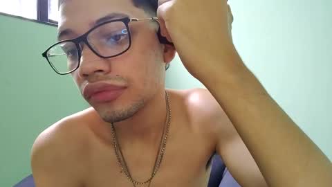 juansuarez204 online show from January 10, 3:37 pm