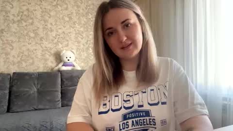 JudeValenti online show from September 26, 6:17 am