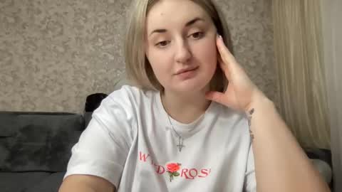 JudeValenti online show from November 23, 4:40 pm