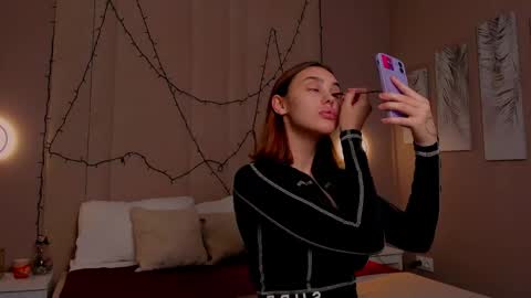 Snapshot of judymiles chatting on September 18, 1:40 am Angelica online show from September 18, 1:40 am