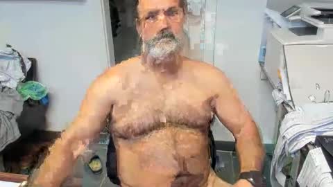 Giovanni50pro online show from November 3, 7:31 am