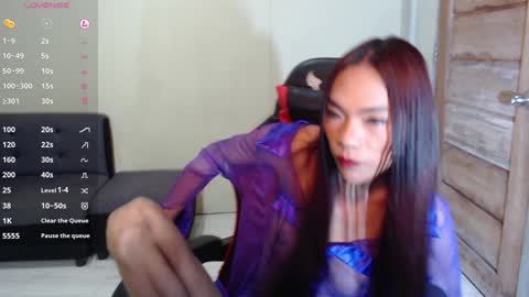 Snapshot of juicy_cumellah chatting on January 30, 6:54 pm Ellah online show from January 30, 6:54 pm