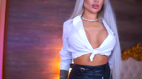 Jessye online show from April 8, 7:58 pm