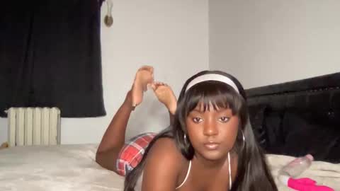 juicychocolates online show from February 10, 1:10 am