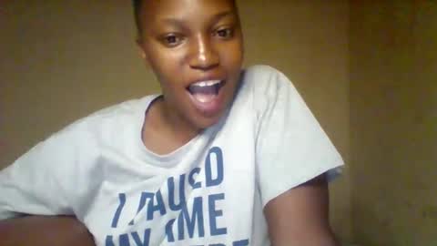 juicyicequeen online show from January 7, 2:14 am