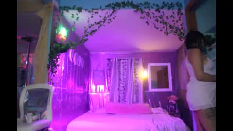 juicyjayxxx69 online show from December 14, 3:34 am