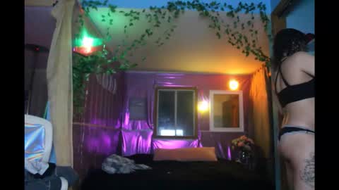 Snapshot of juicyjayxxx69 chatting on March 14, 4:07 am juicyjayxxx69 online show from March 14, 4:07 am