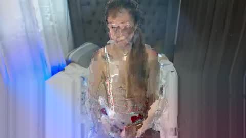 Snapshot of juicyliciousgirl chatting on February 26, 2:27 pm Den online show from February 26, 2:27 pm