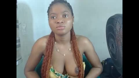 juicynpinkx online show from March 26, 9:59 am