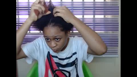 Snapshot of juicynwetx chatting on March 3, 6:48 am juicynwetx online show from March 3, 6:48 am