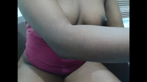 juicynwetx online show from February 17, 12:18 am