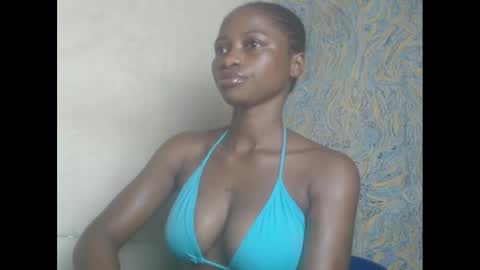 juicypiexx online show from March 8, 7:20 pm