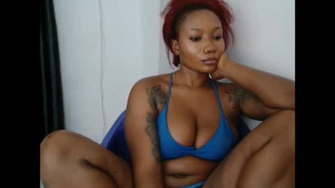 juicyxpink online show from September 17, 1:18 am