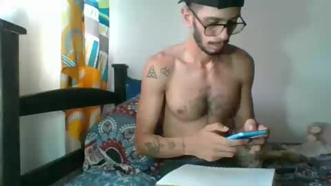 Julfigo online show from January 14, 6:28 pm