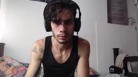 Julfigo online show from February 14, 2:44 pm