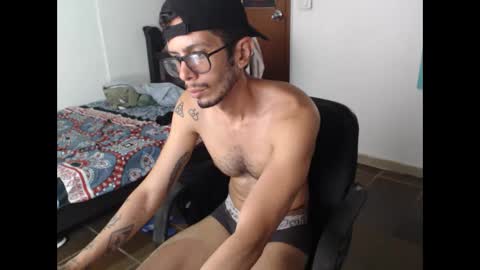 Julfigo online show from February 24, 2:48 pm