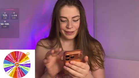 juli_m00n online show from April 25, 7:22 pm