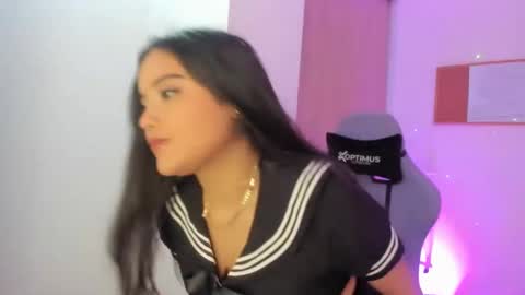 juli_santos_22 online show from January 27, 12:58 pm