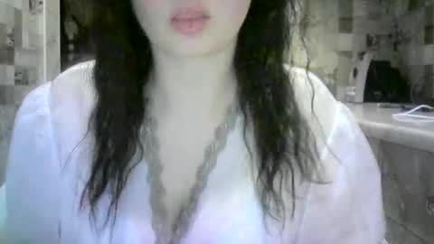 julia69009 online show from January 8, 9:01 pm