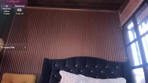 Julia online show from January 17, 10:13 pm