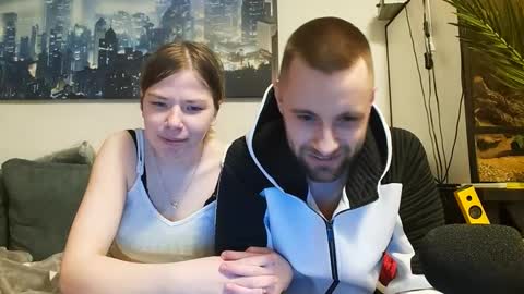 Snapshot of julia_official chatting on February 10, 8:00 pm julia_official online show from February 10, 8:00 pm