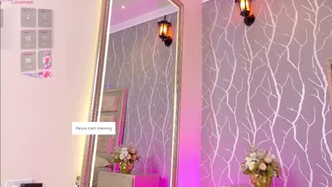 Snapshot of julia_rivers chatting on January 9, 12:30 pm julia_rivers online show from January 9, 12:30 pm