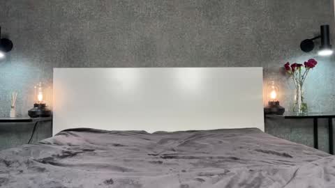 Snapshot of julia_rle chatting on March 12, 11:33 pm Julia R Le online show from March 12, 11:33 pm