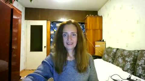 juliaa_foxi online show from September 28, 6:24 pm