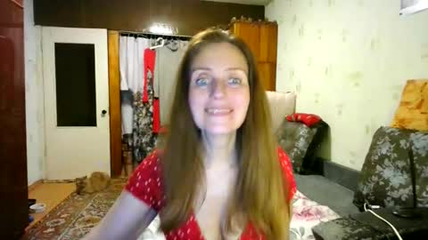 juliaa_foxi online show from April 17, 7:17 pm