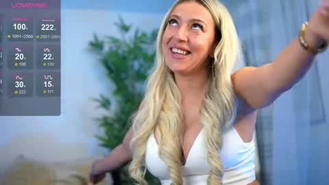 Julia online show from May 1, 6:12 pm