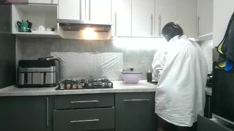 Snapshot of juliamorgann chatting on March 28, 11:10 am juliamorgann online show from March 28, 11:10 am