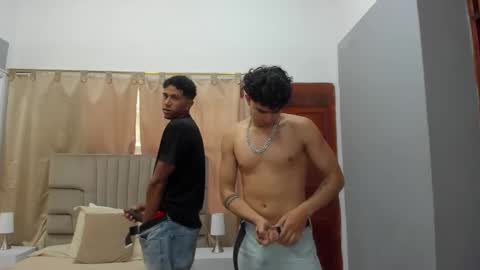 Snapshot of julian_billy chatting on March 9, 2:32 pm julian billy online show from March 9, 2:32 pm