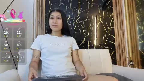 JULIANA AND CHRIS online show from April 24, 6:32 pm