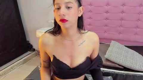 Snapshot of juliana_ls chatting on September 17, 5:47 pm Juliana online show from September 17, 5:47 pm